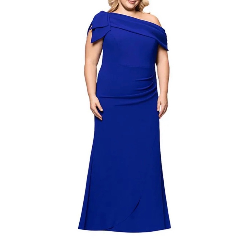 Plus Size One Shoulder Sleeveless Bow Sheath Gown